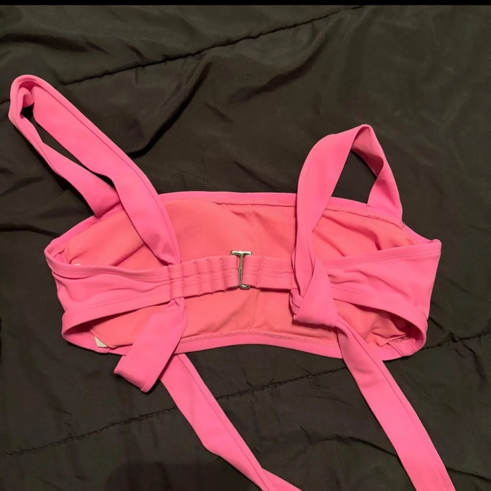 Swimwear top